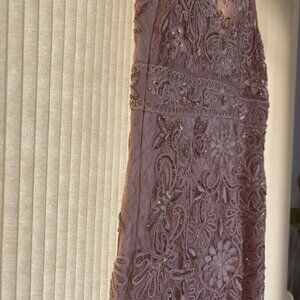 Sue Wong, S10, Formal, knee high, V-neck in front only pink beaded dress